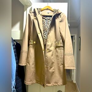 VÍA SPIGA trench coat